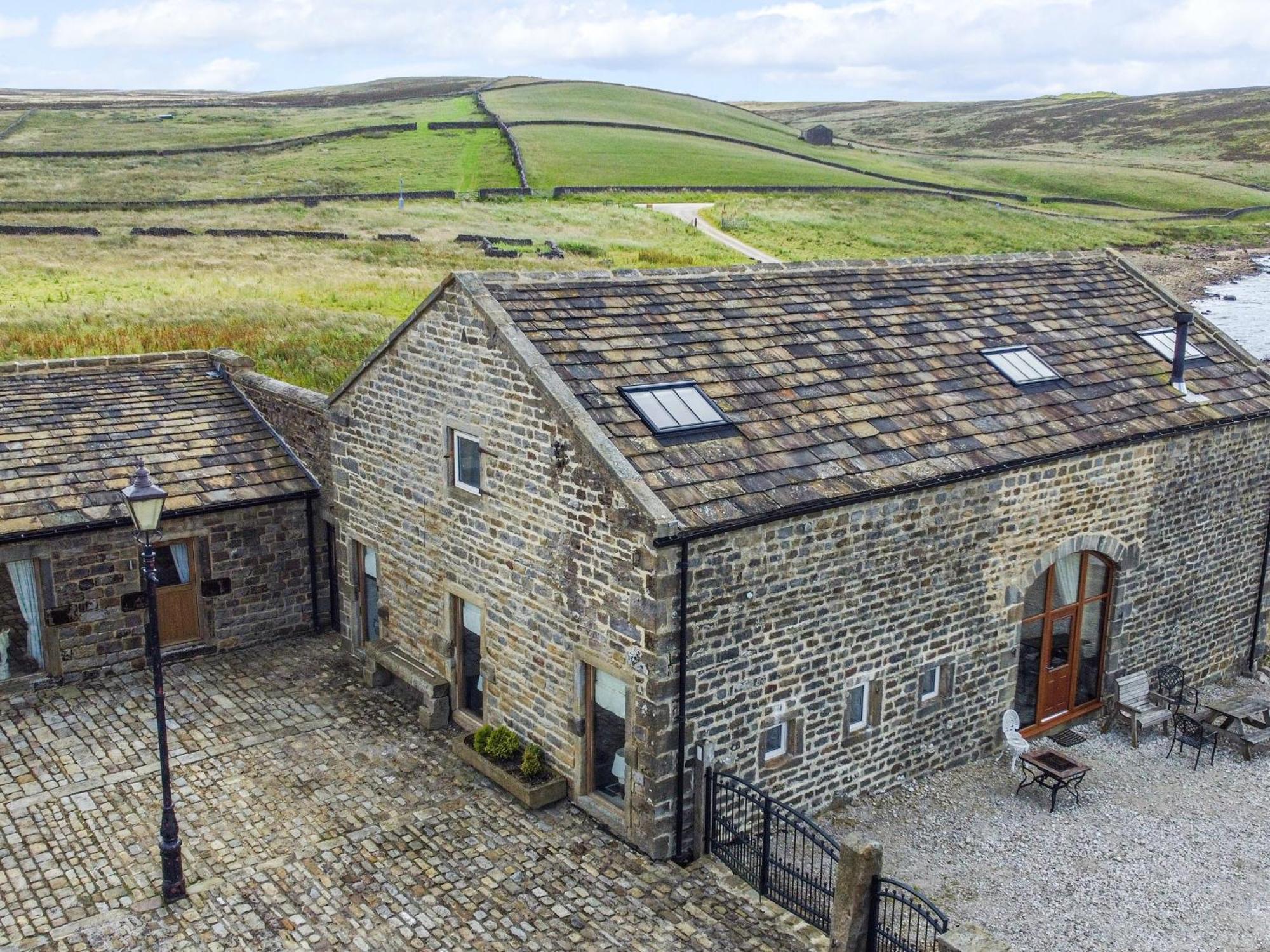 Snave Barn Villa Skipton Exterior photo